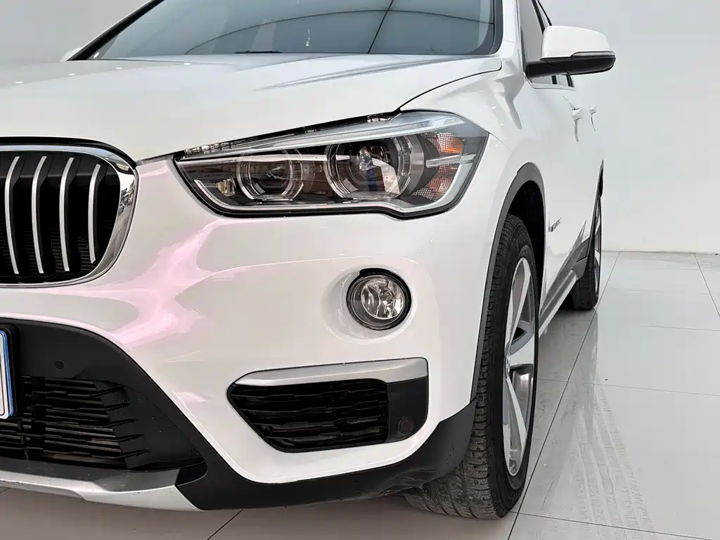 BMW X1 2017 — фото 4