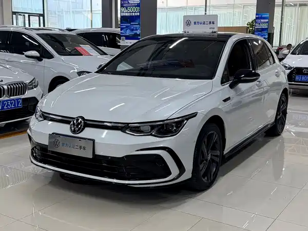 Volkswagen Golf 2023