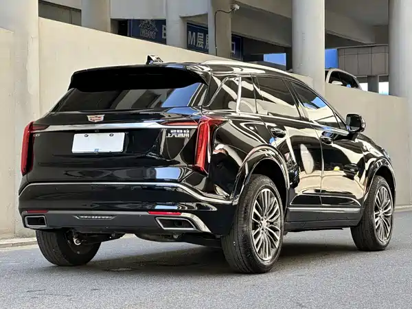 Cadillac XT5 2025