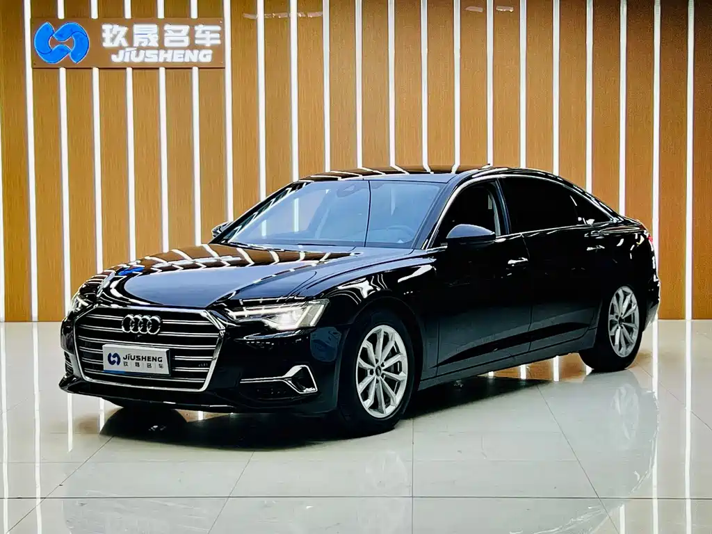 Audi A6L 2022