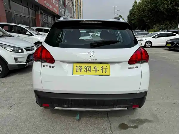 Peugeot 2008 2014