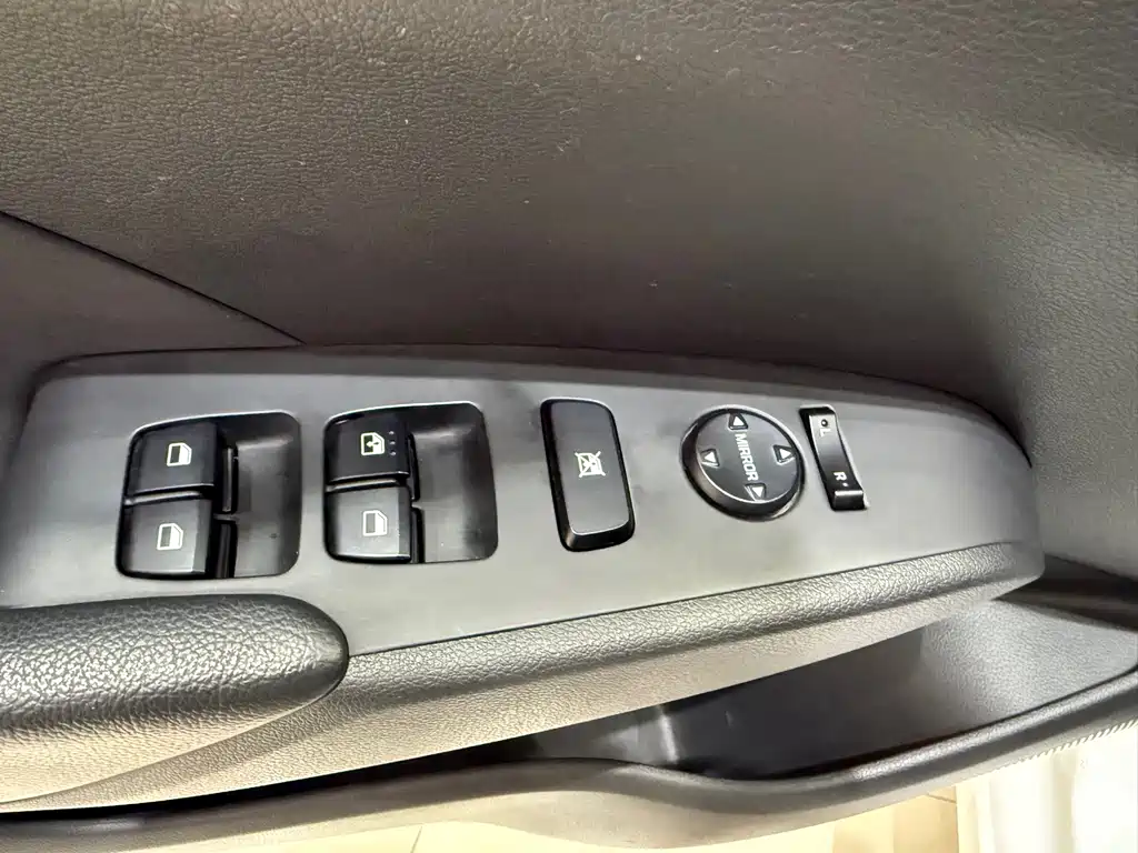 Hyundai Verna 2020 — фото 13