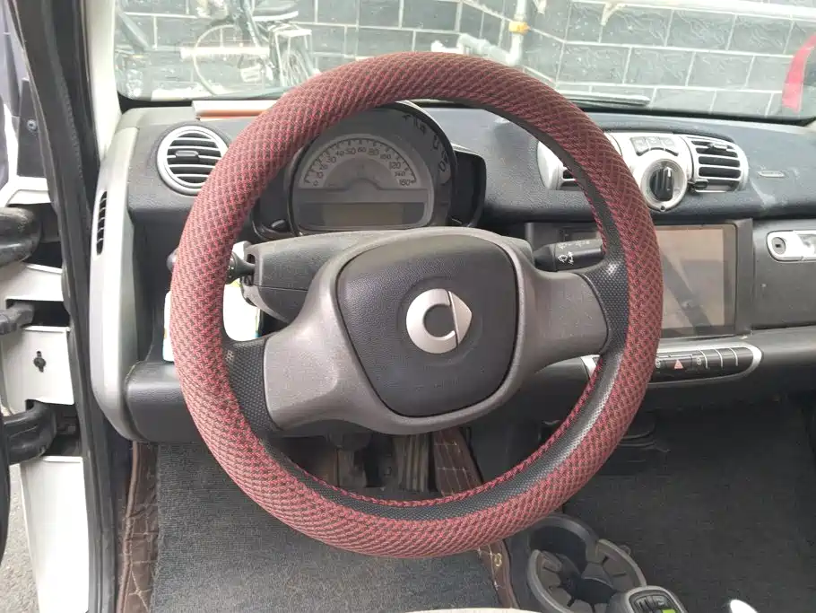 smart fortwo 2014 — фото 15
