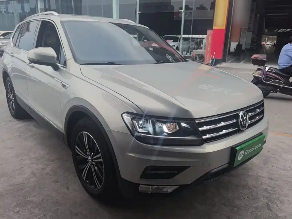 Volkswagen Tiguan L 2019 — фото 4