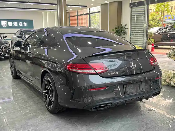 Mercedes-Benz C-Class 2022