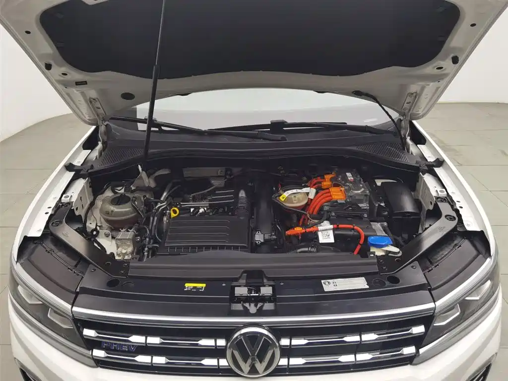 Volkswagen Tiguan L PHEV 2019