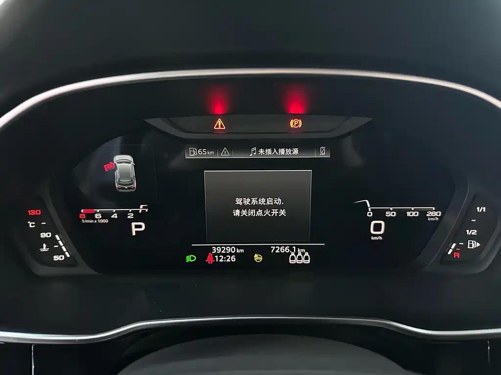 Audi Q3 2022 — фото 16