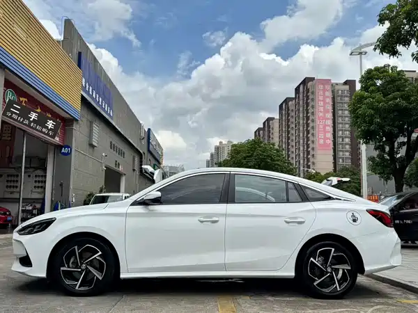 MG5 2021
