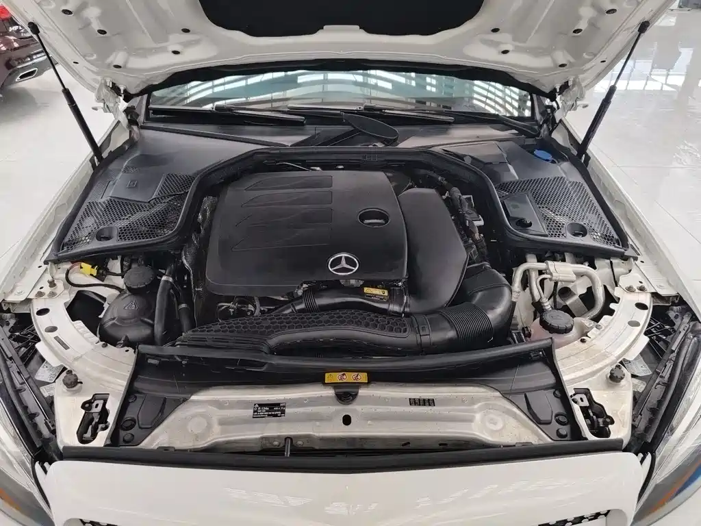 Mercedes-Benz C-Class 2020 — фото 15