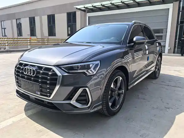 Audi Q3 2022