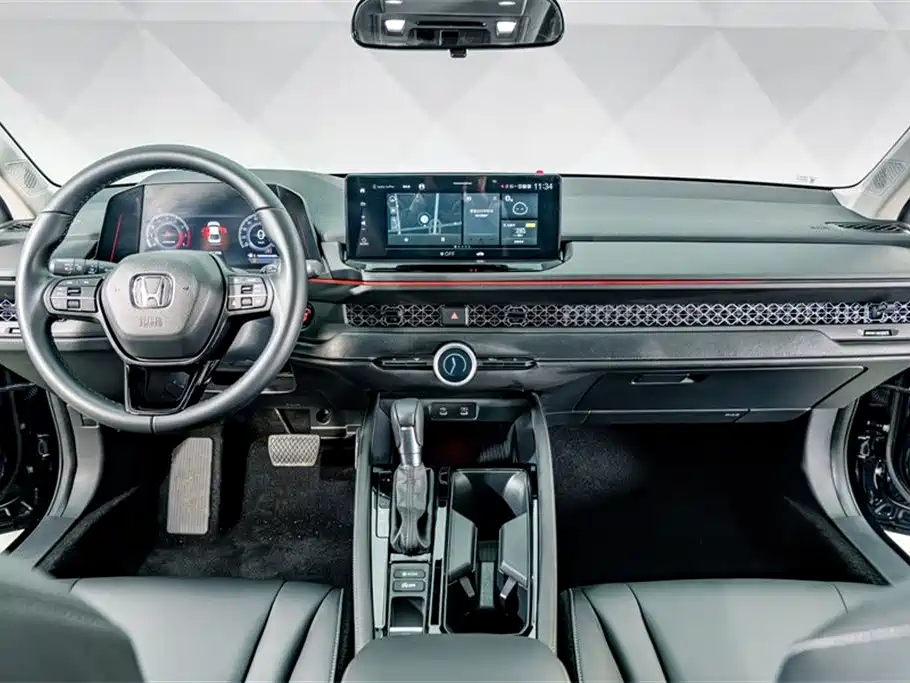 Honda Accord 2023 — фото 10