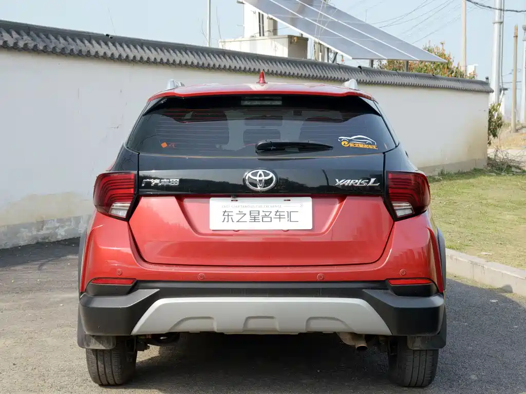 Toyota Yaris L 2021 — фото 10