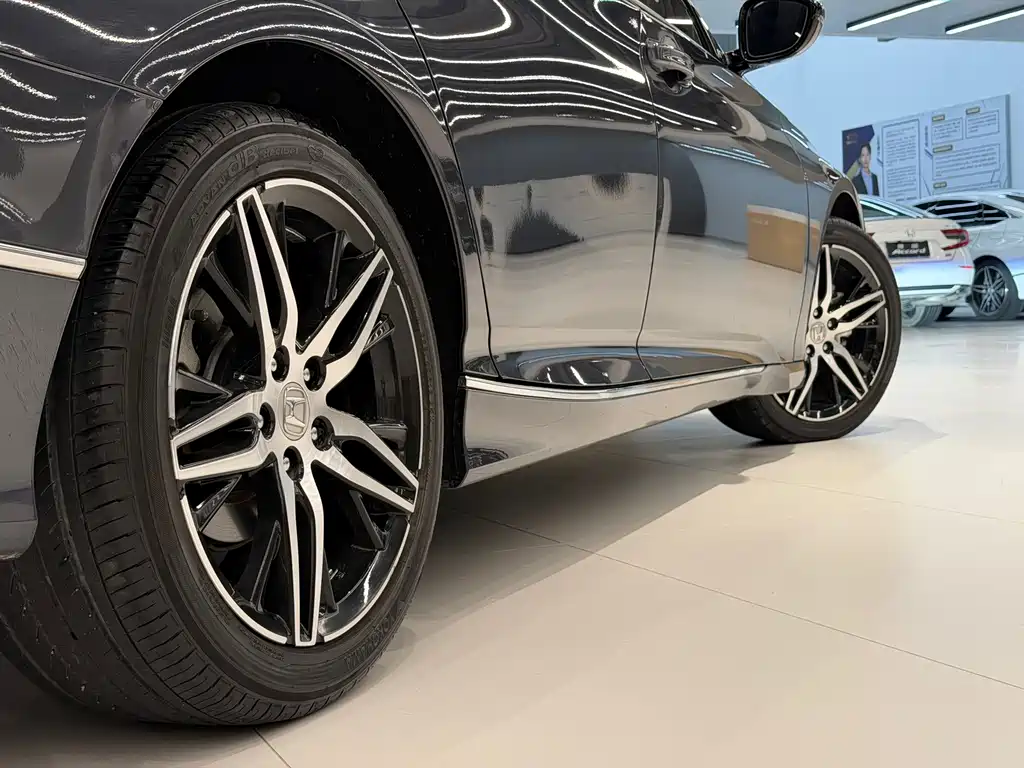 Honda Accord 2023 — фото 12