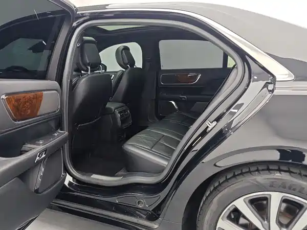 Lincoln Continental 2017
