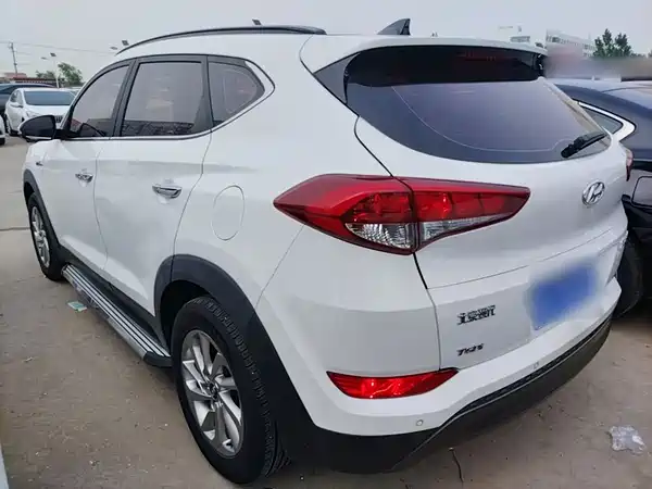 Hyundai Tucson 2015
