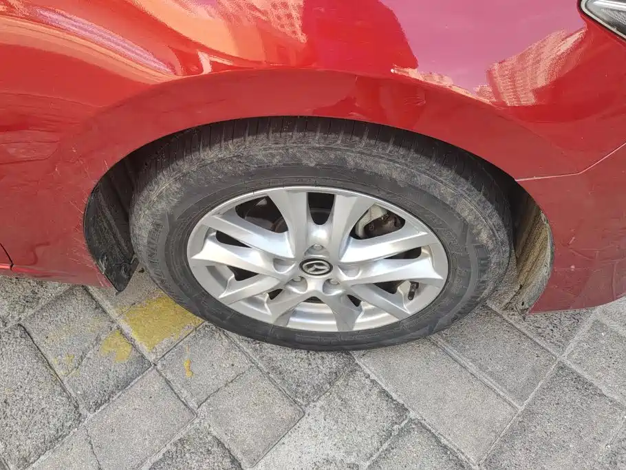 Mazda 3 Axela 2016