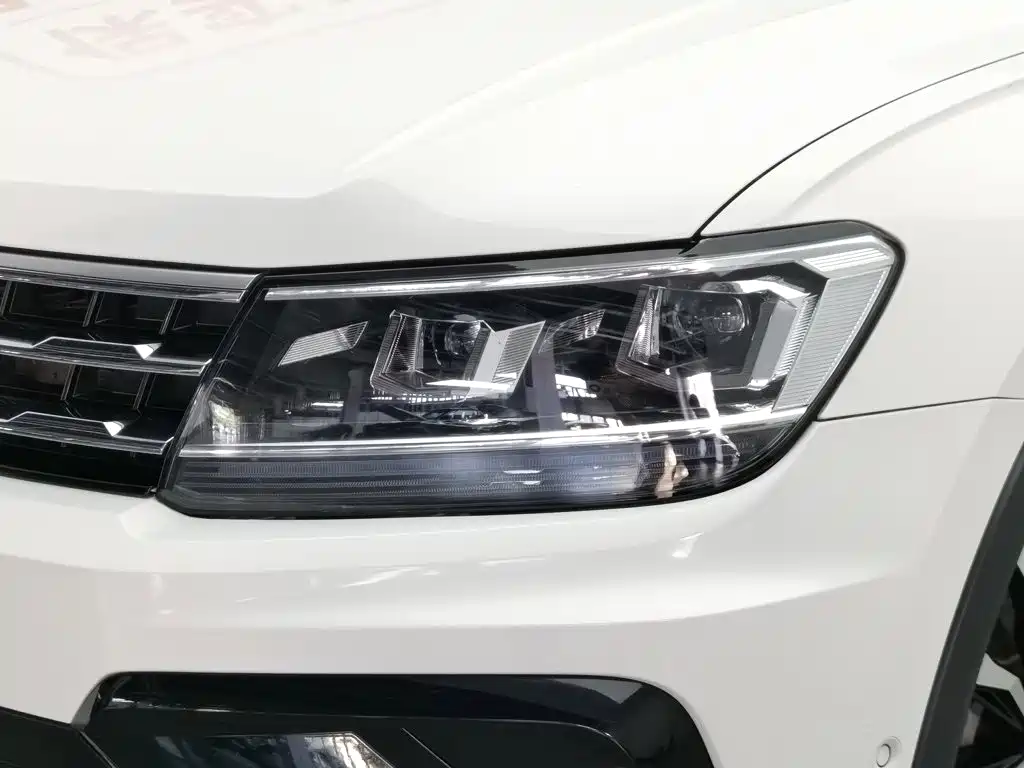 Volkswagen Tiguan L 2020