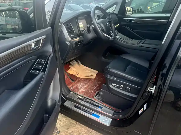 GAC Trumpchi M8 2021