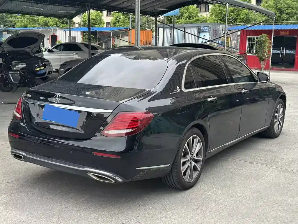 Mercedes-Benz E-Class 2020 — фото 8