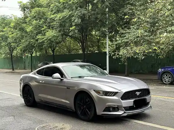 Ford Mustang 2015