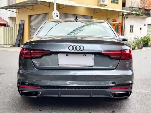 Audi A4L 2020
