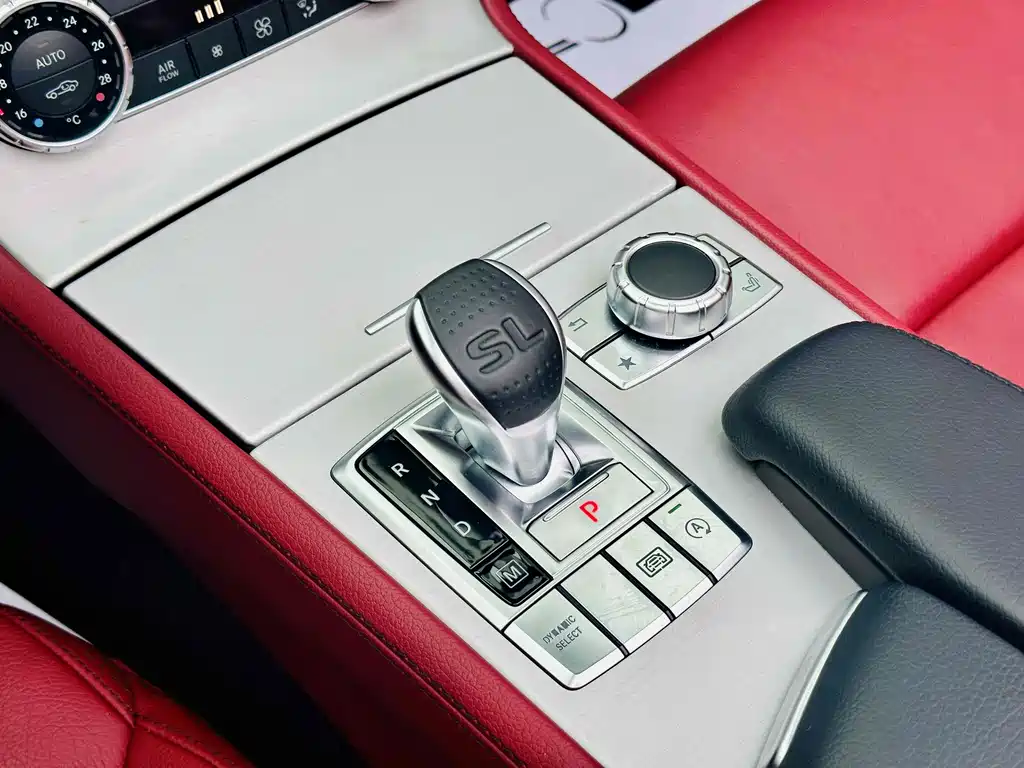 Mercedes-Benz SL-Class 2018 — фото 12