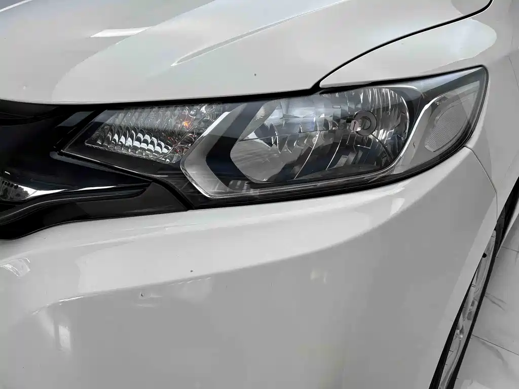 Honda Fit 2015 — фото 24