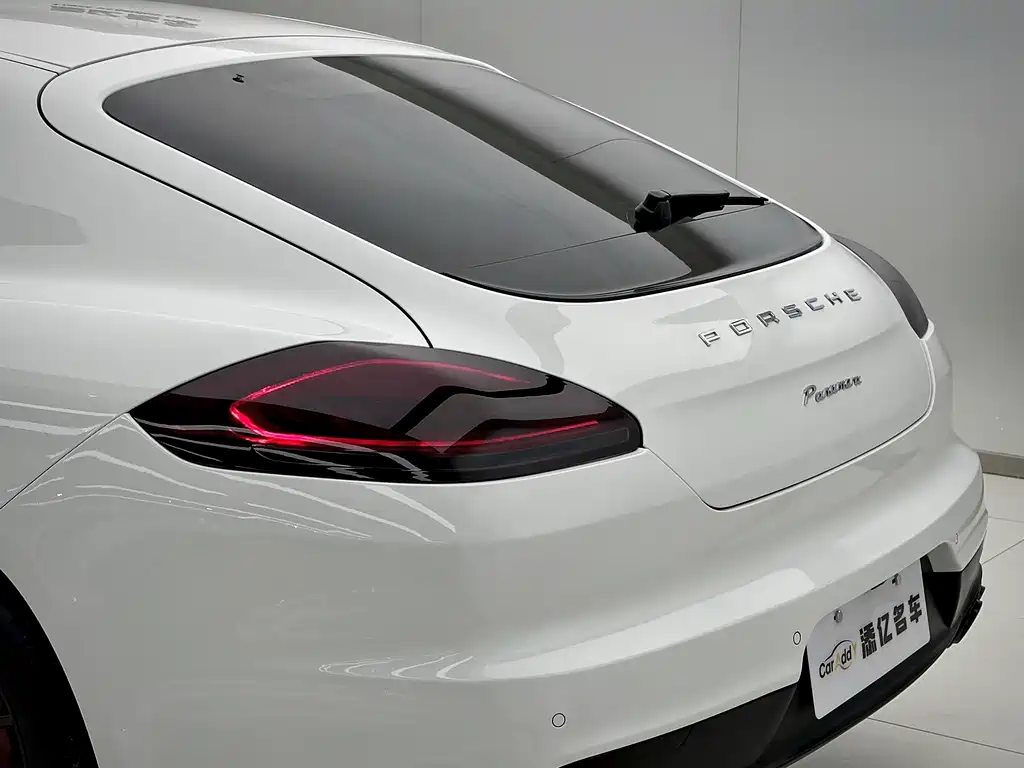 Porsche Panamera 2014 — фото 12