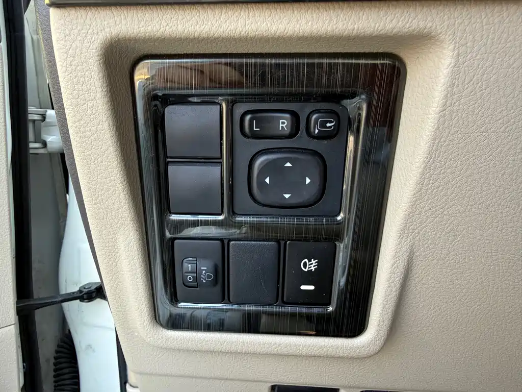 Toyota Prado 2019 — фото 30
