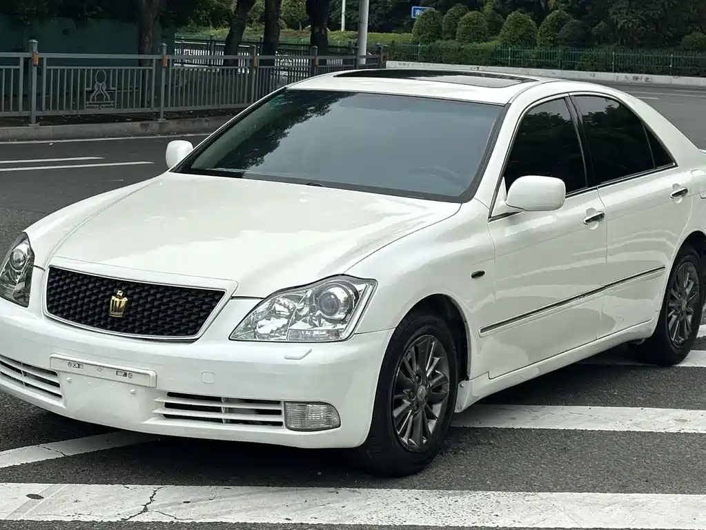 Toyota Crown 2006