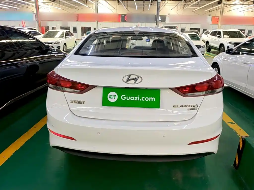 Hyundai Celesta 2017 — фото 6