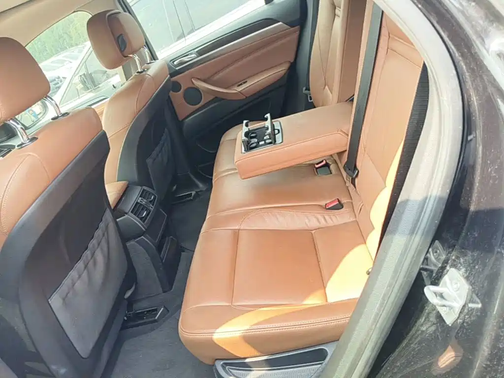 BMW X6 2015 — фото 17