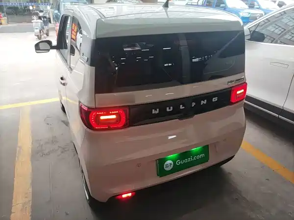 Wuling Hongguang MINIEV 2022