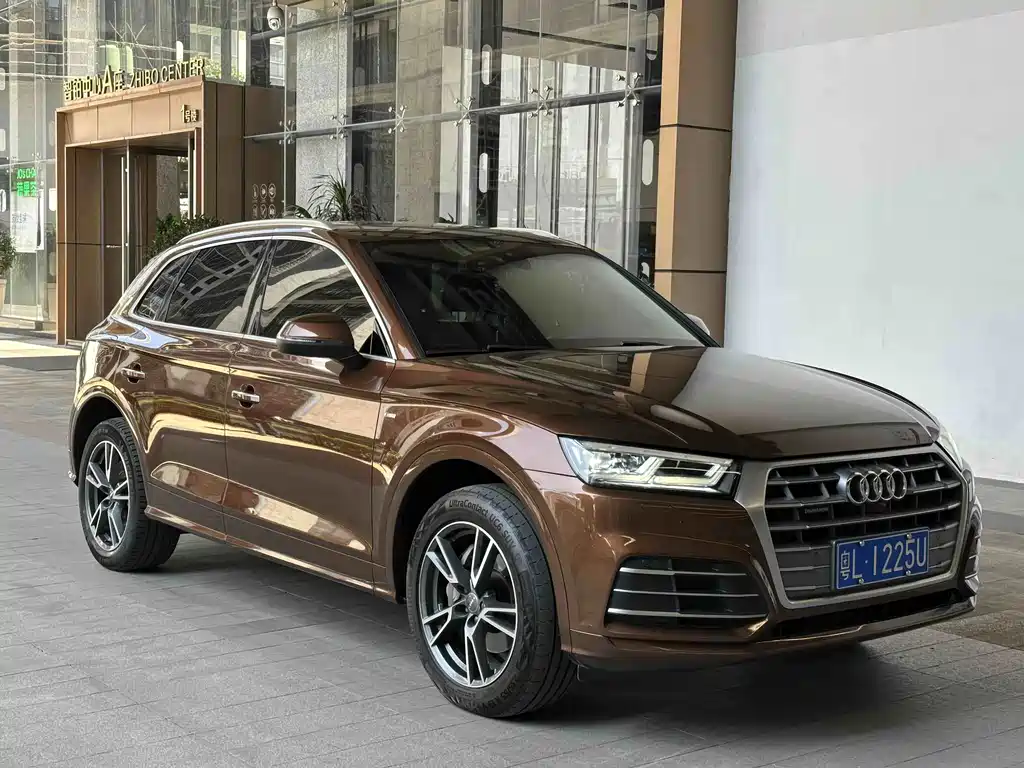 Audi Q5L 2019 — фото 4