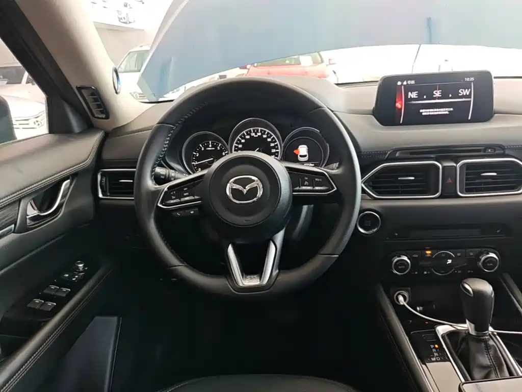 Mazda CX-5 2019 — фото 11
