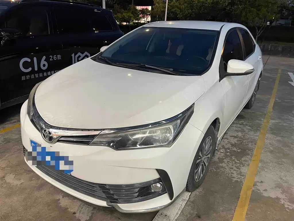 Toyota Corolla 2017 — фото 1