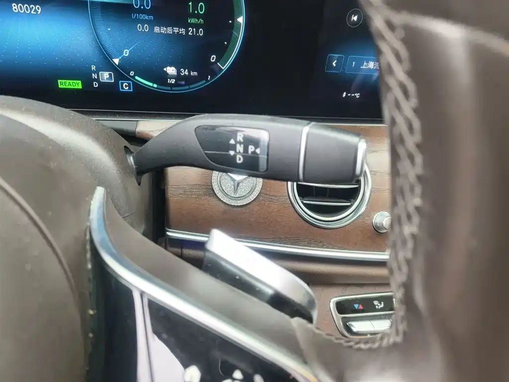 Mercedes-Benz E-Class New Energy 2022 — фото 7