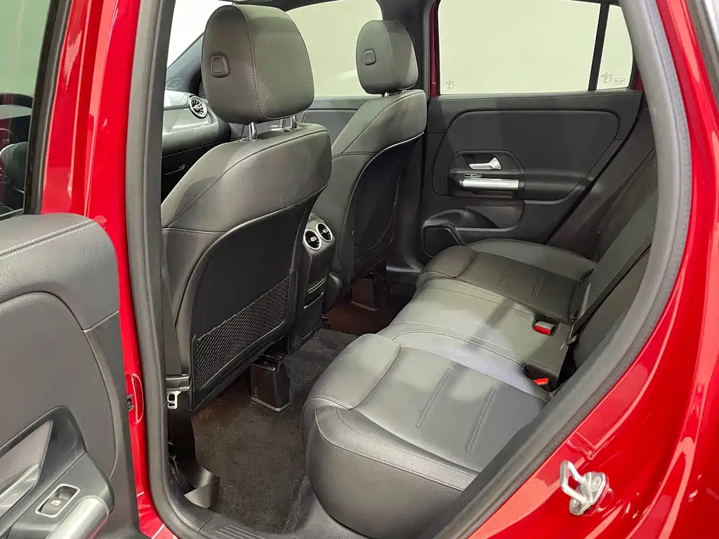 Mercedes-Benz GLA 2022 — фото 13