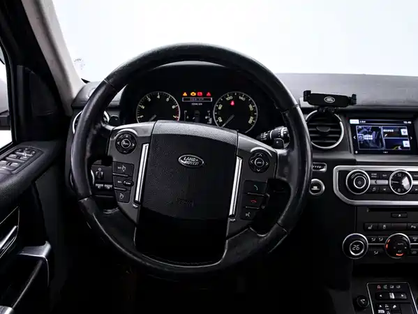 Land Rover Discovery 2016