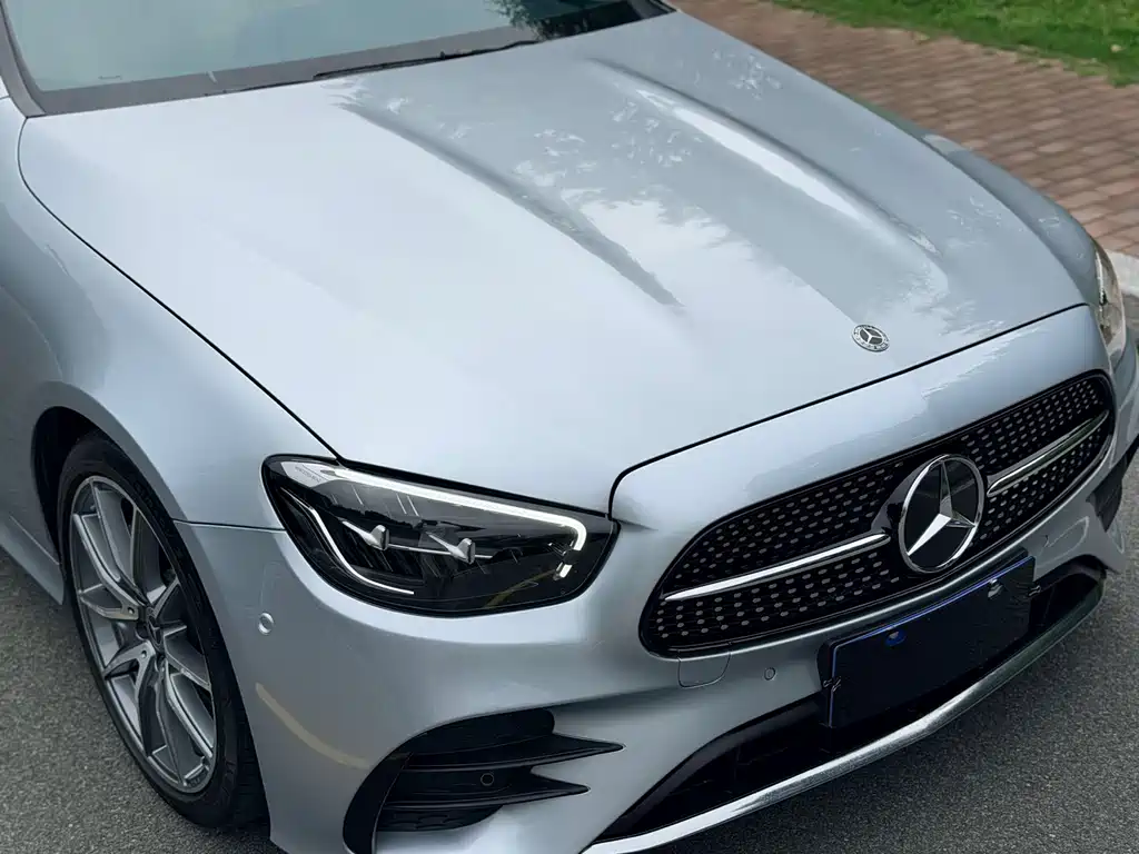 Mercedes-Benz E-Class 2022 — фото 13