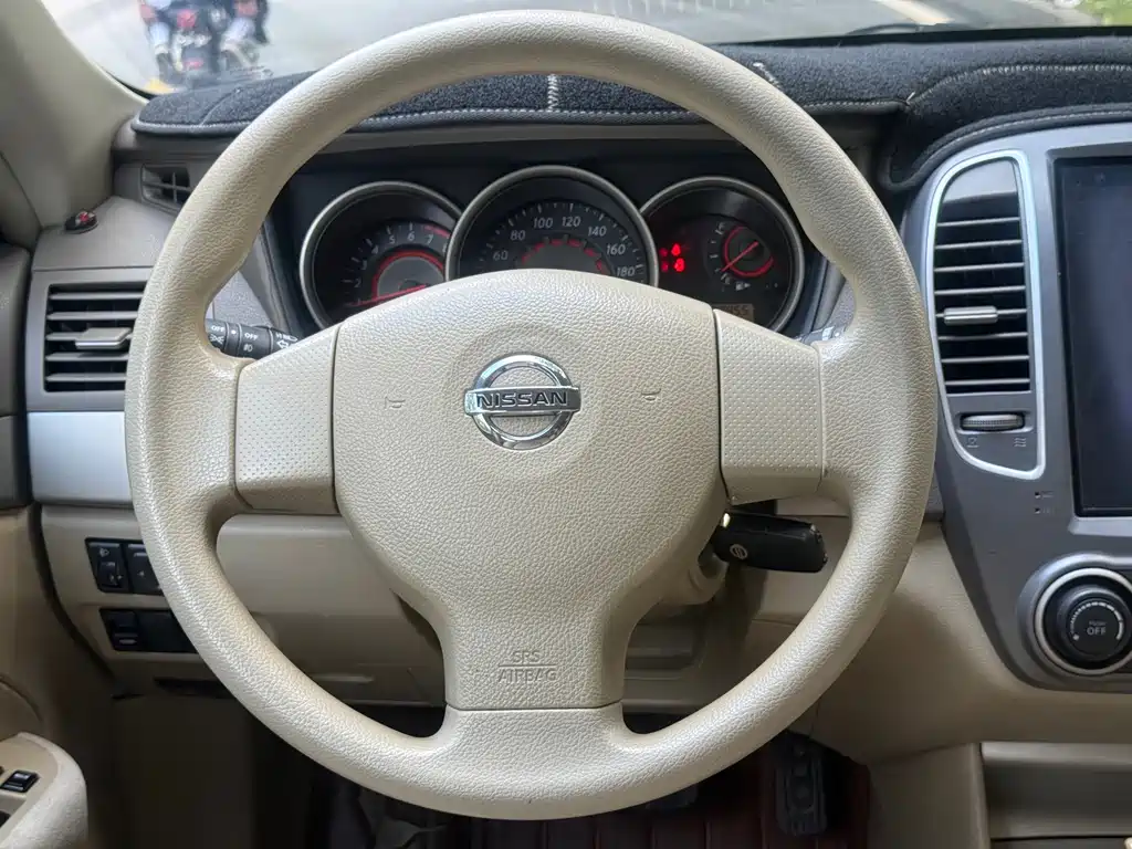 Nissan Sylphy 2013 — фото 10
