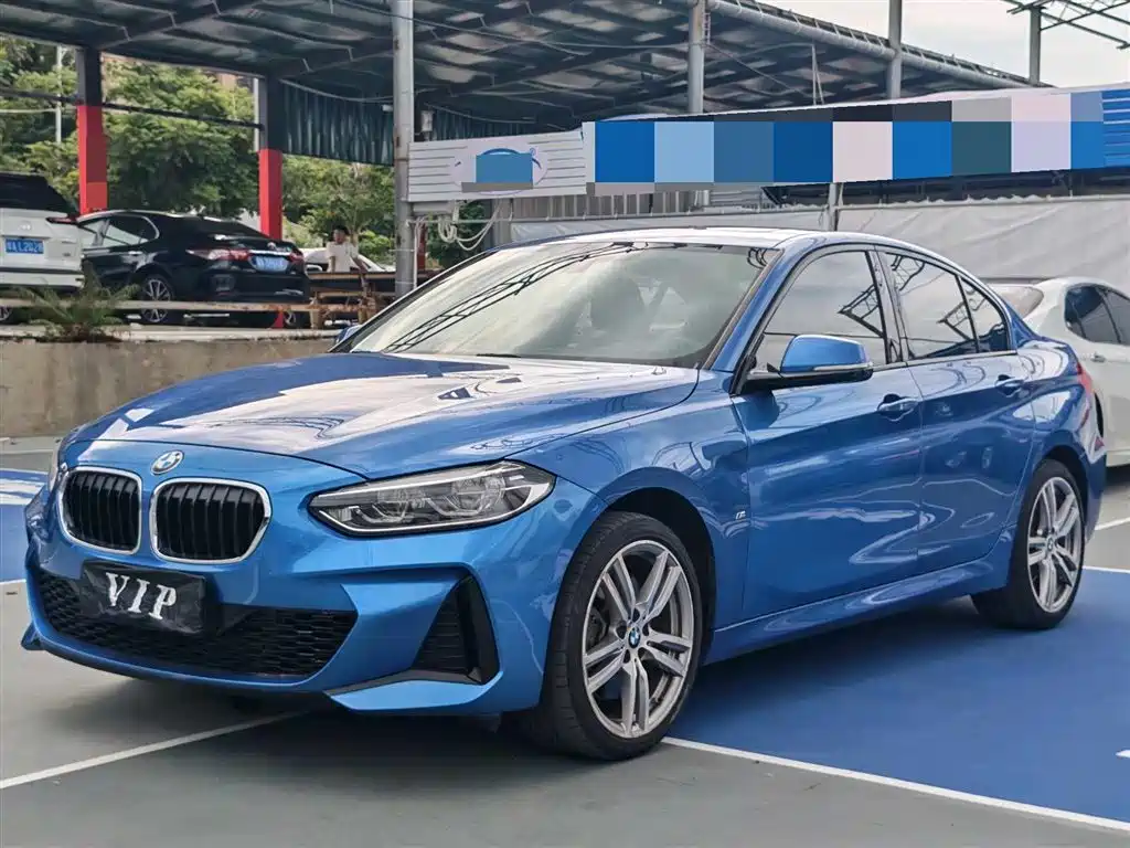 BMW 1 Series 2020 — фото 1
