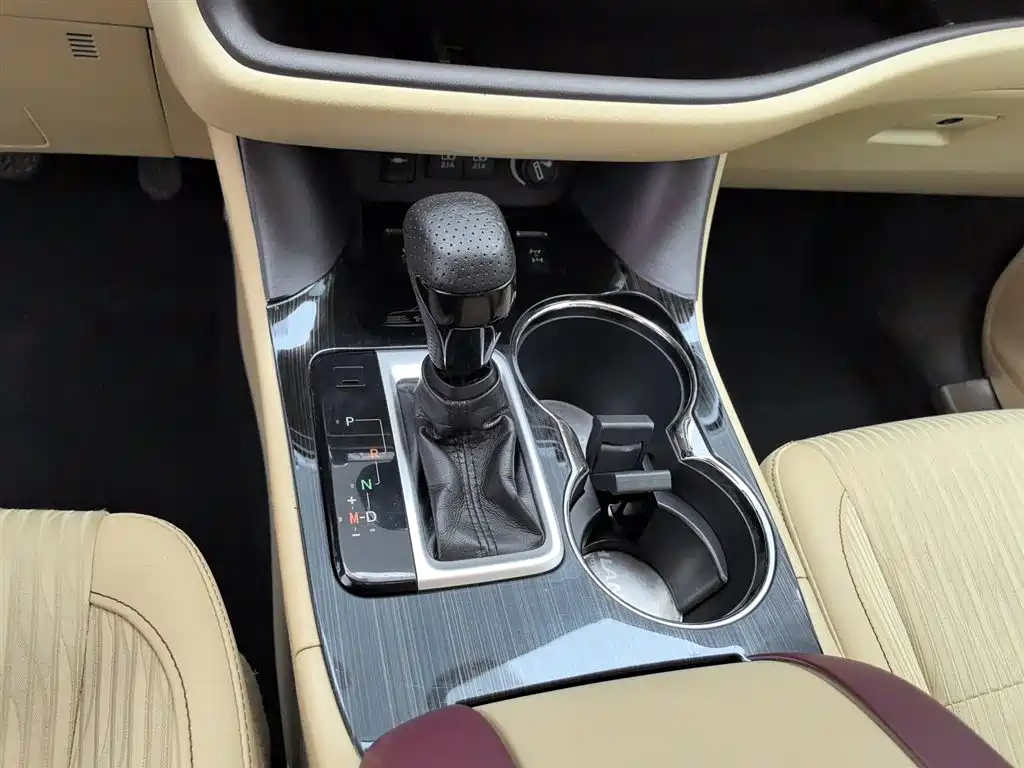 Toyota Highlander 2019 — фото 13