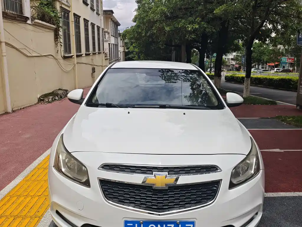 Chevrolet Cruze 2015 — фото 2