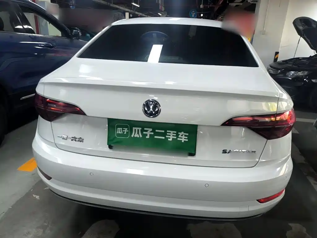 Volkswagen Sagitar 2020