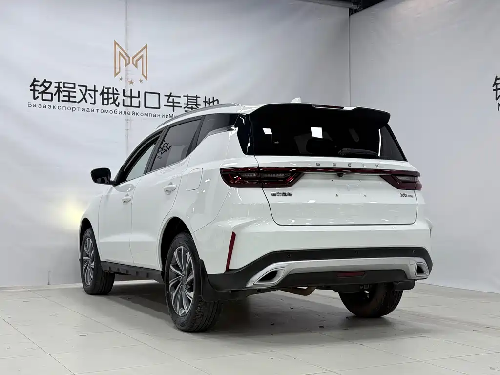 Geely Vision X6 2022 — фото 6