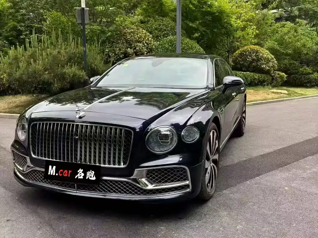 Bentley Flying Spur 2022 — фото 1
