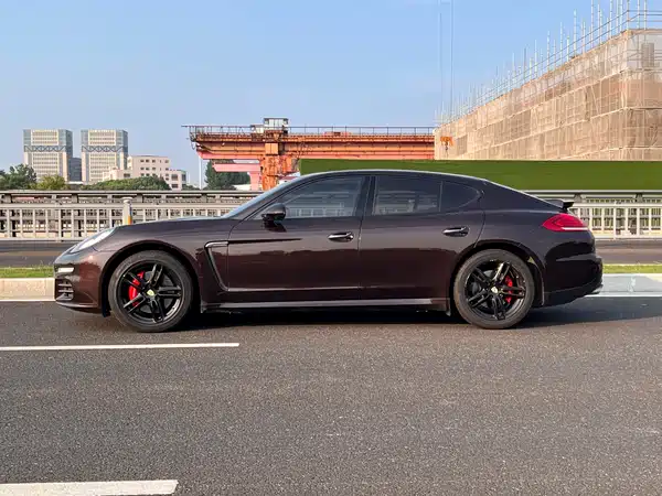 Porsche Panamera 2015