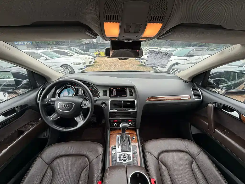Audi Q7 2014