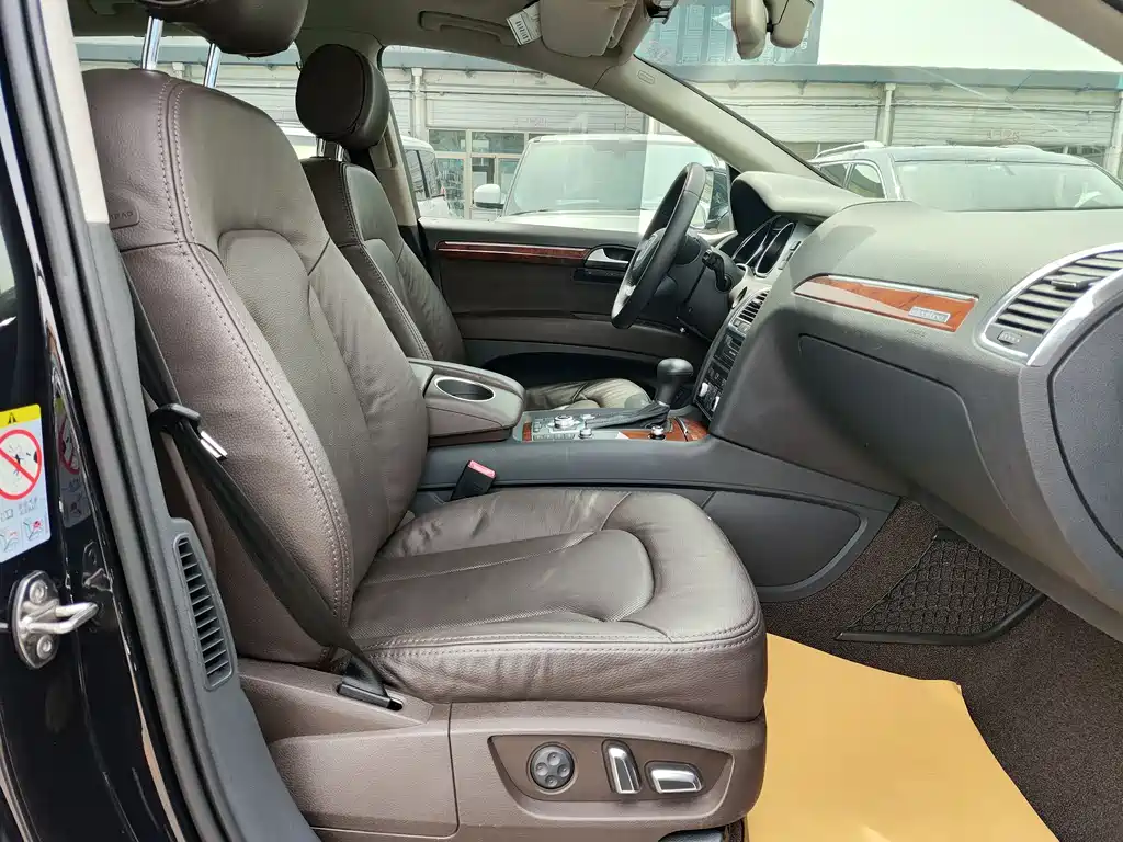 Audi Q7 2014